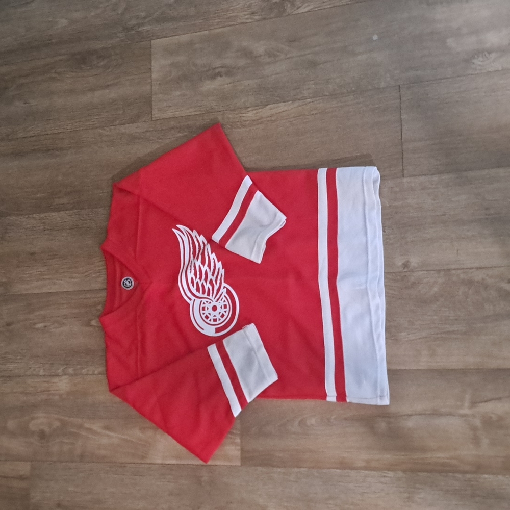 Red Wings Jersey